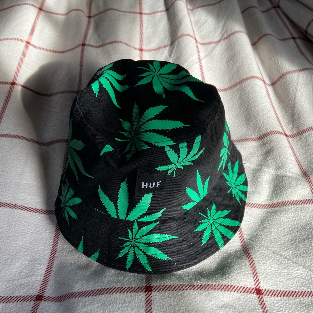 Bucket Hat